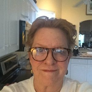 Meet your Posher, Lelah